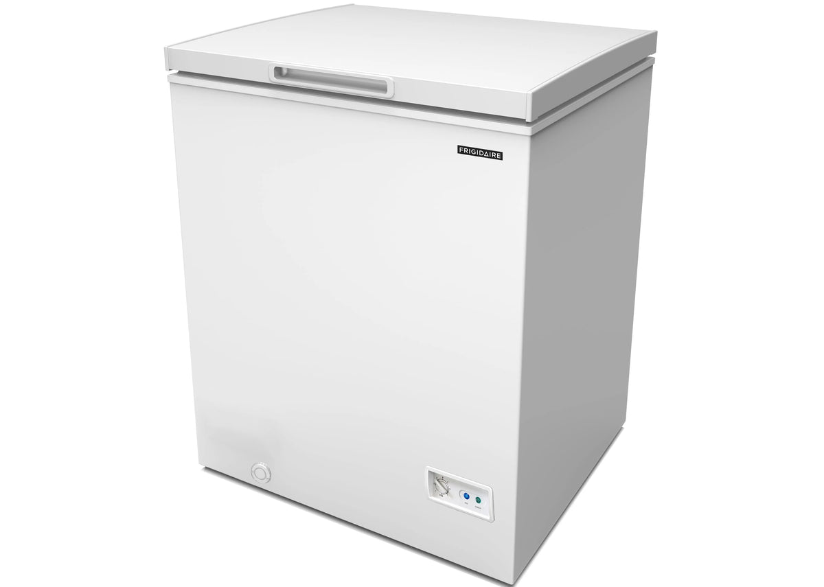 5.0 Cu. ft. White Chest Freezer C8915