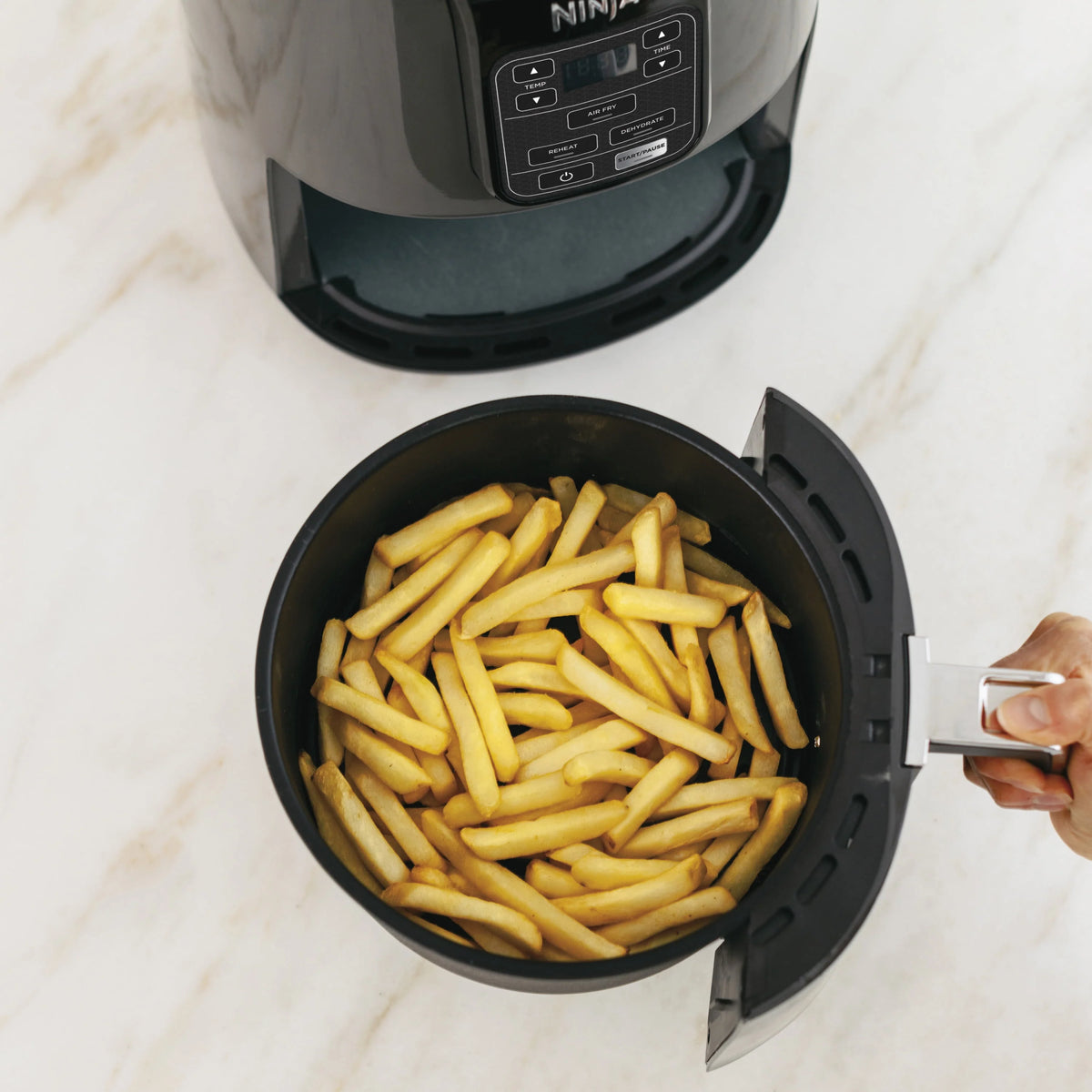 Black 4QT Air Fryer J259245