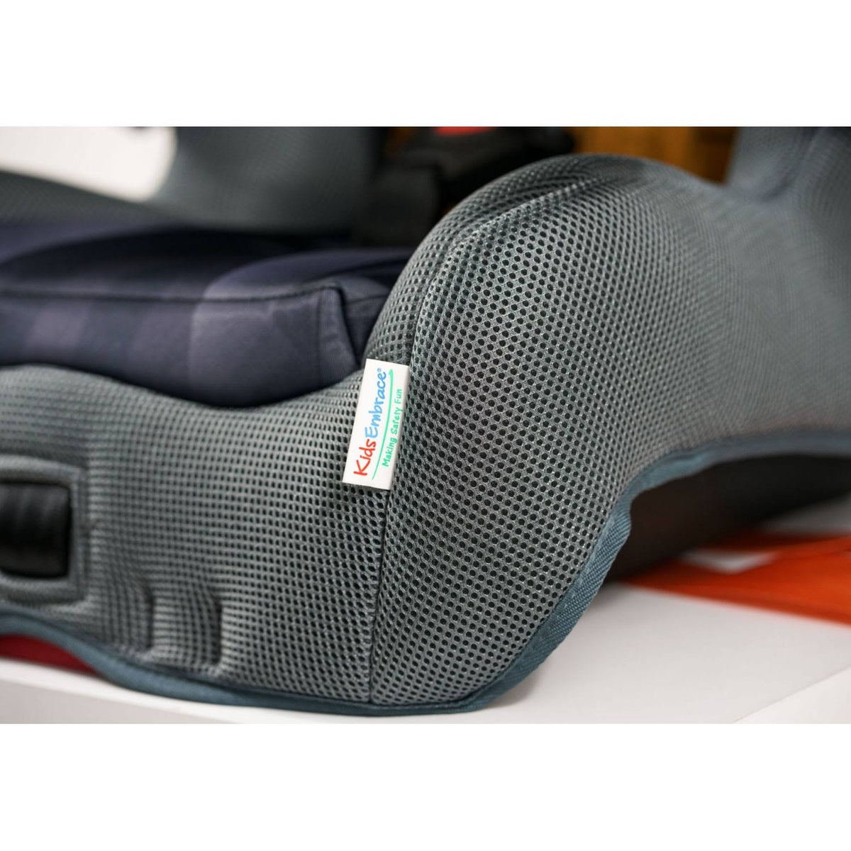 Batman Combo Harness Booster Car Seat V941181