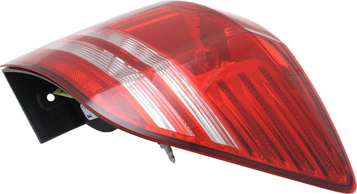 Tail Light RH Outer Assembly Halogen with Turn Signal Light Bulb J6898
