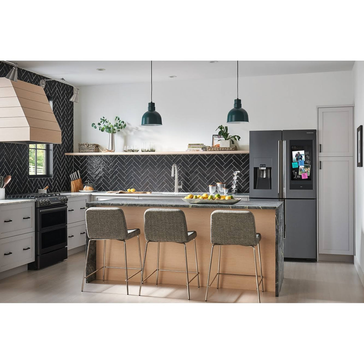 Chrome Pull Down Single Handle Kitchen Faucet F551