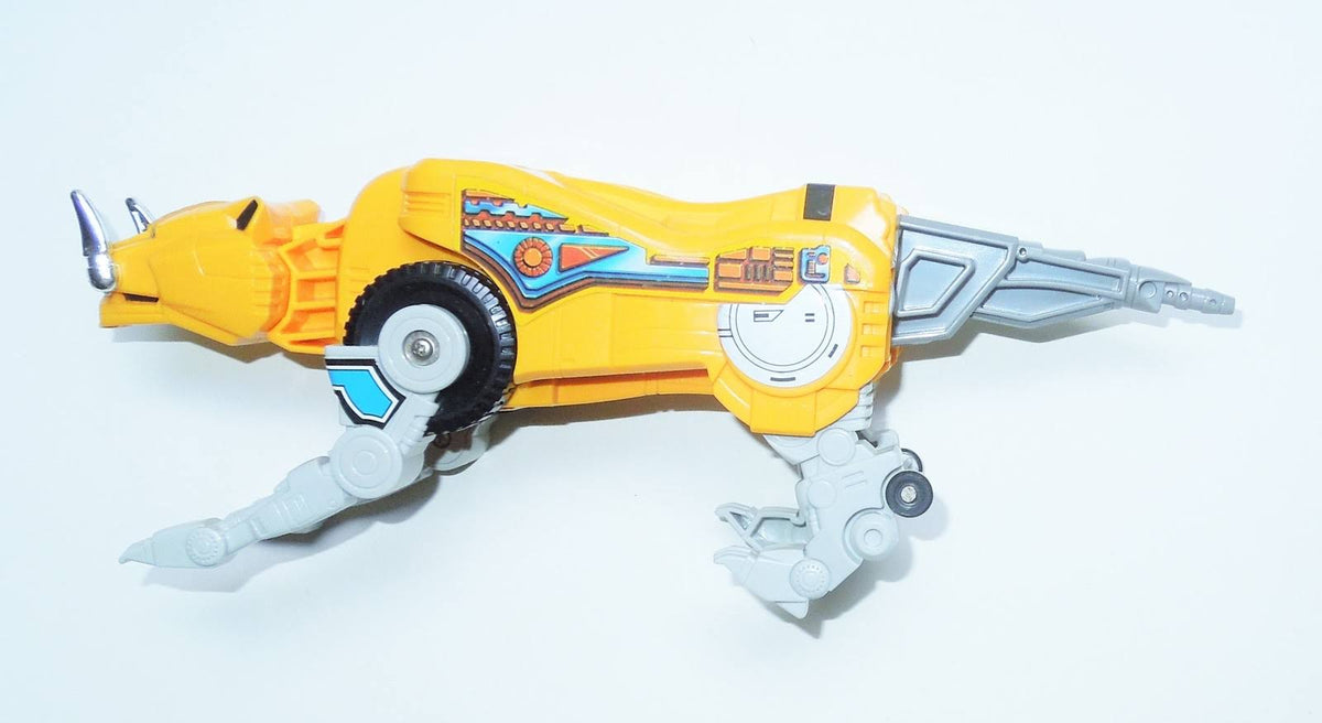 Deluxe Megazord Action Figure C2927