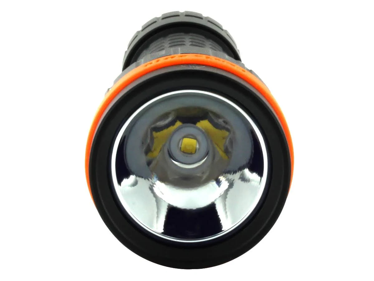SD-Series Flashlight M846