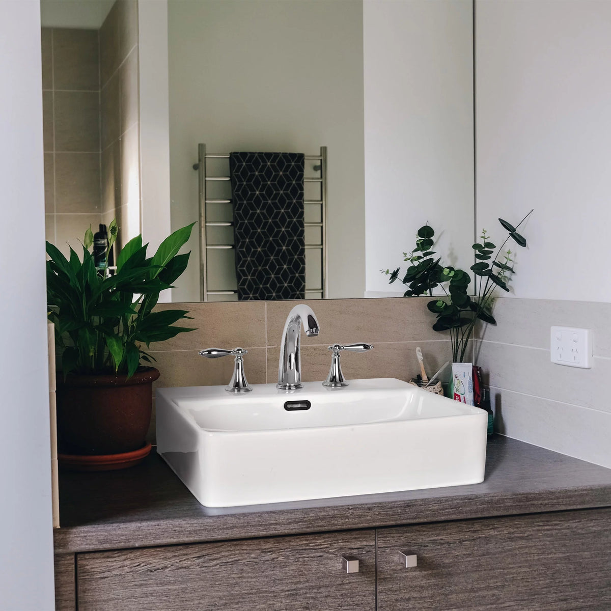 20" Rectangle White Ceramic Vessel Sink T671015
