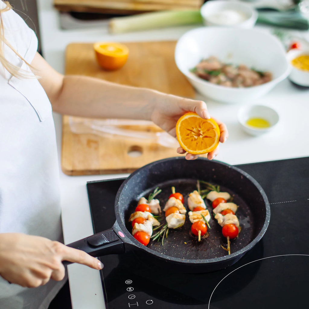 Black 5 Elements Induction Cooktop Y270