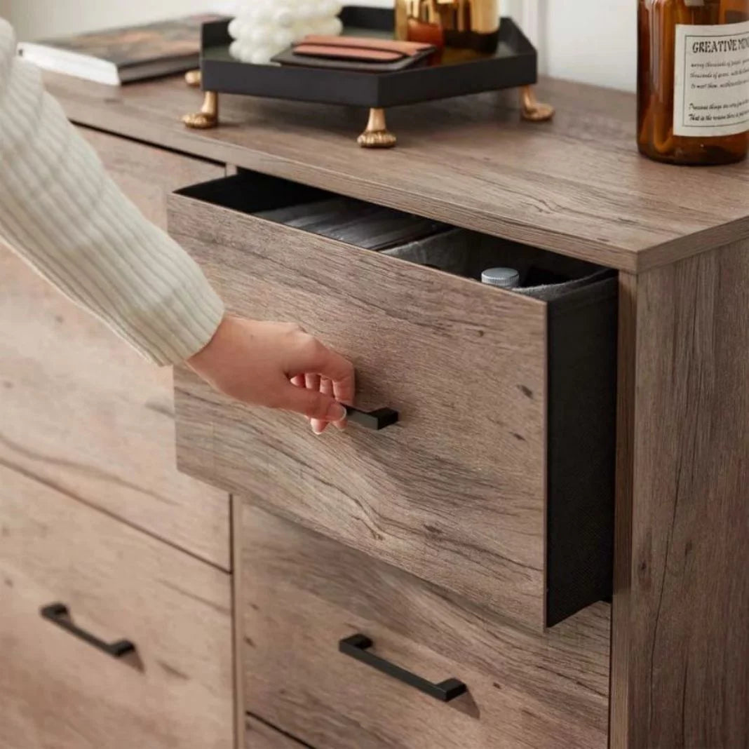 5 Drawer Dresser G702196