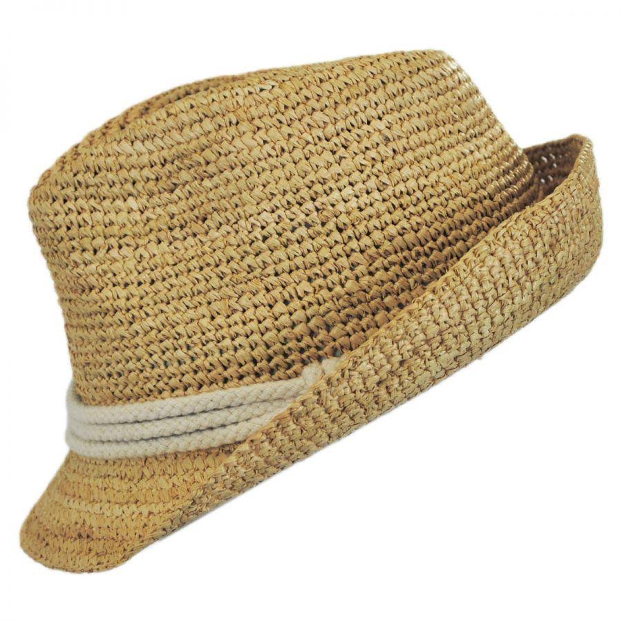 Fedora G983