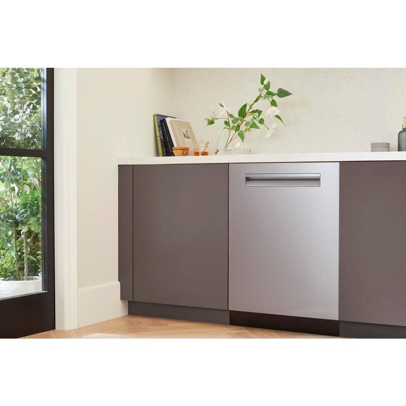 24 in. Stainless Steel Dishwasher with Stainless Steel Tub, 38 dBA J69818