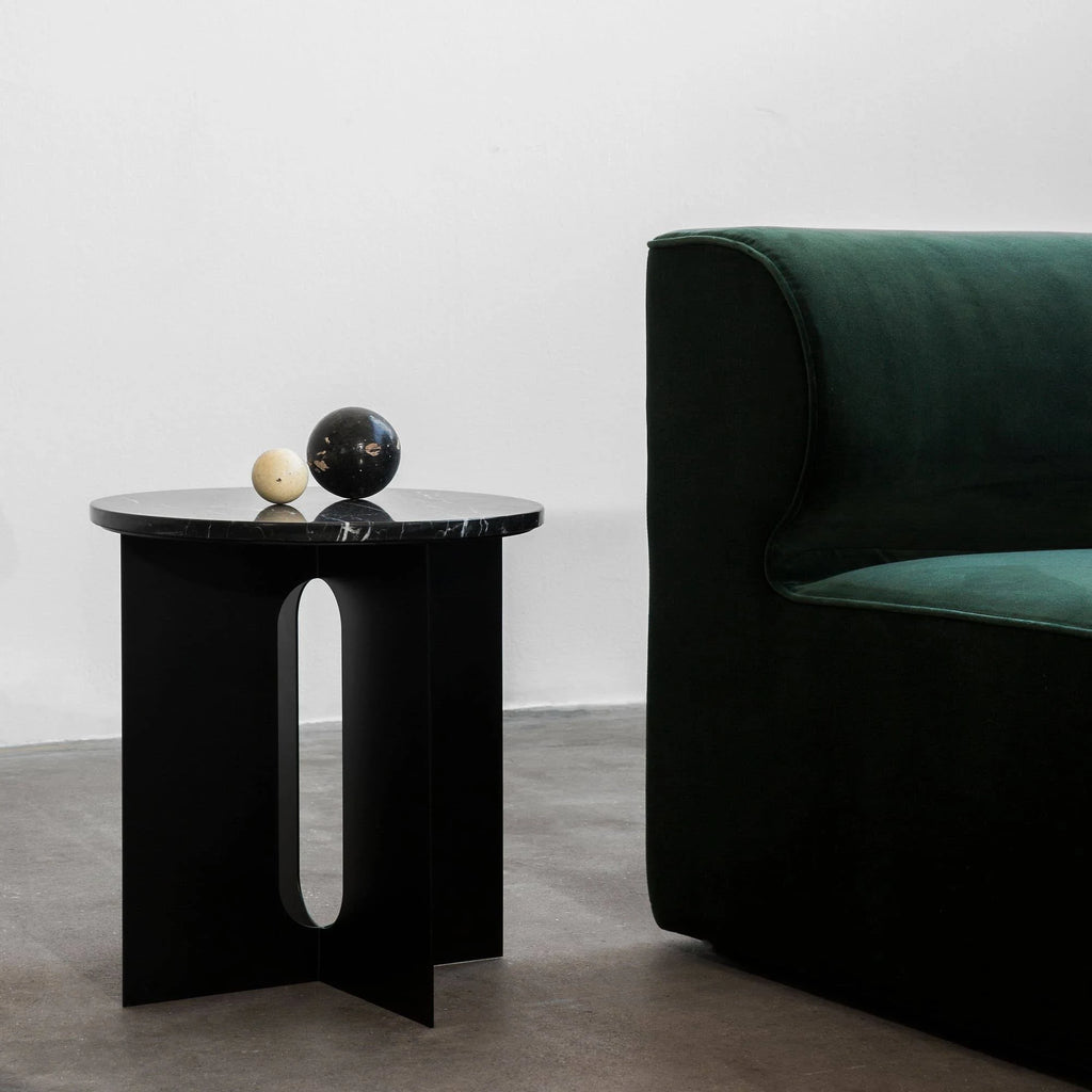 Black Side Table B980